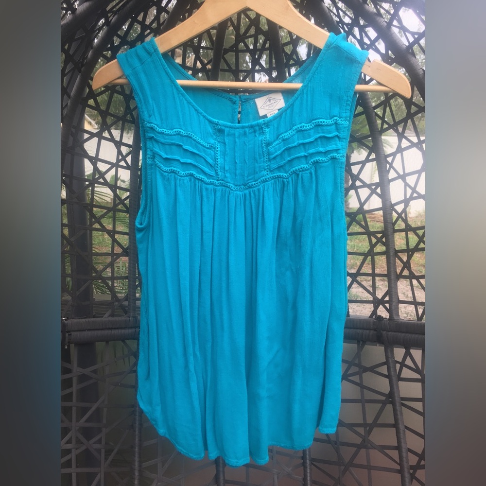 St Johns Bay sleeveless blouse